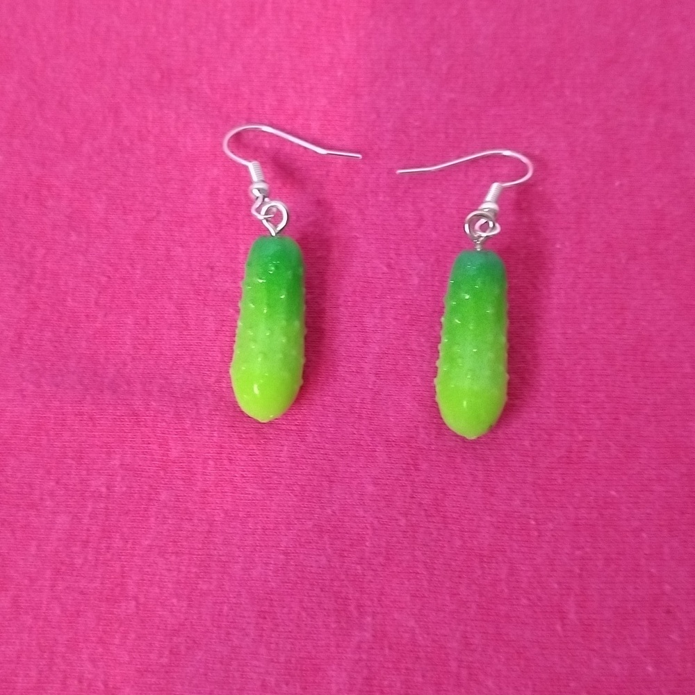 Pickle-Shaped Pierced Earrings